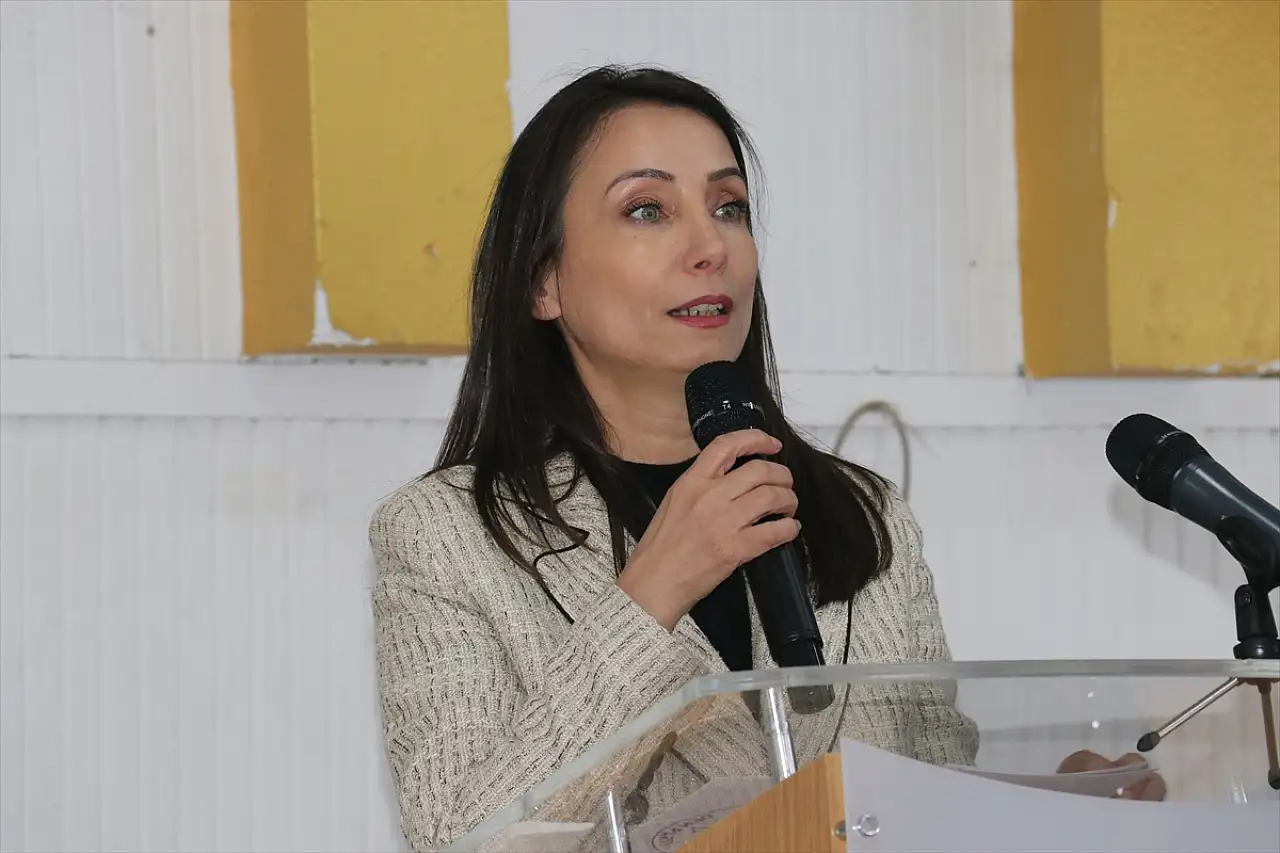 Hatimoğulları Doğubayazıt'ta komisyon raporunu değerlendirdi