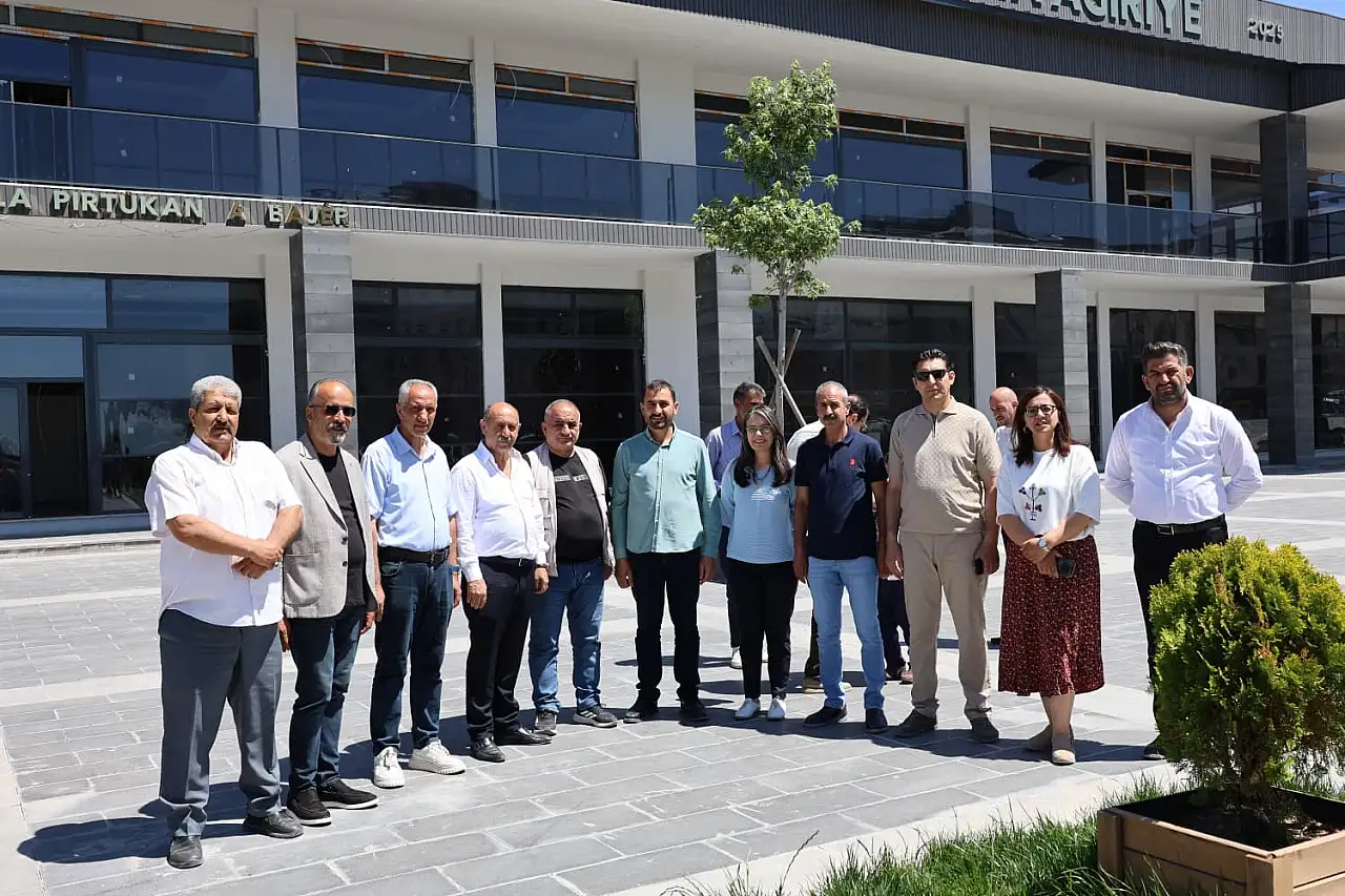 Ağrı Belediyesi'nden devam eden çalışmalar yerinde incelendi