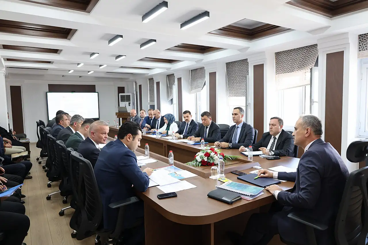Ağrı'da geniş kapsamlı değerlendirme toplantısı düzenlendi