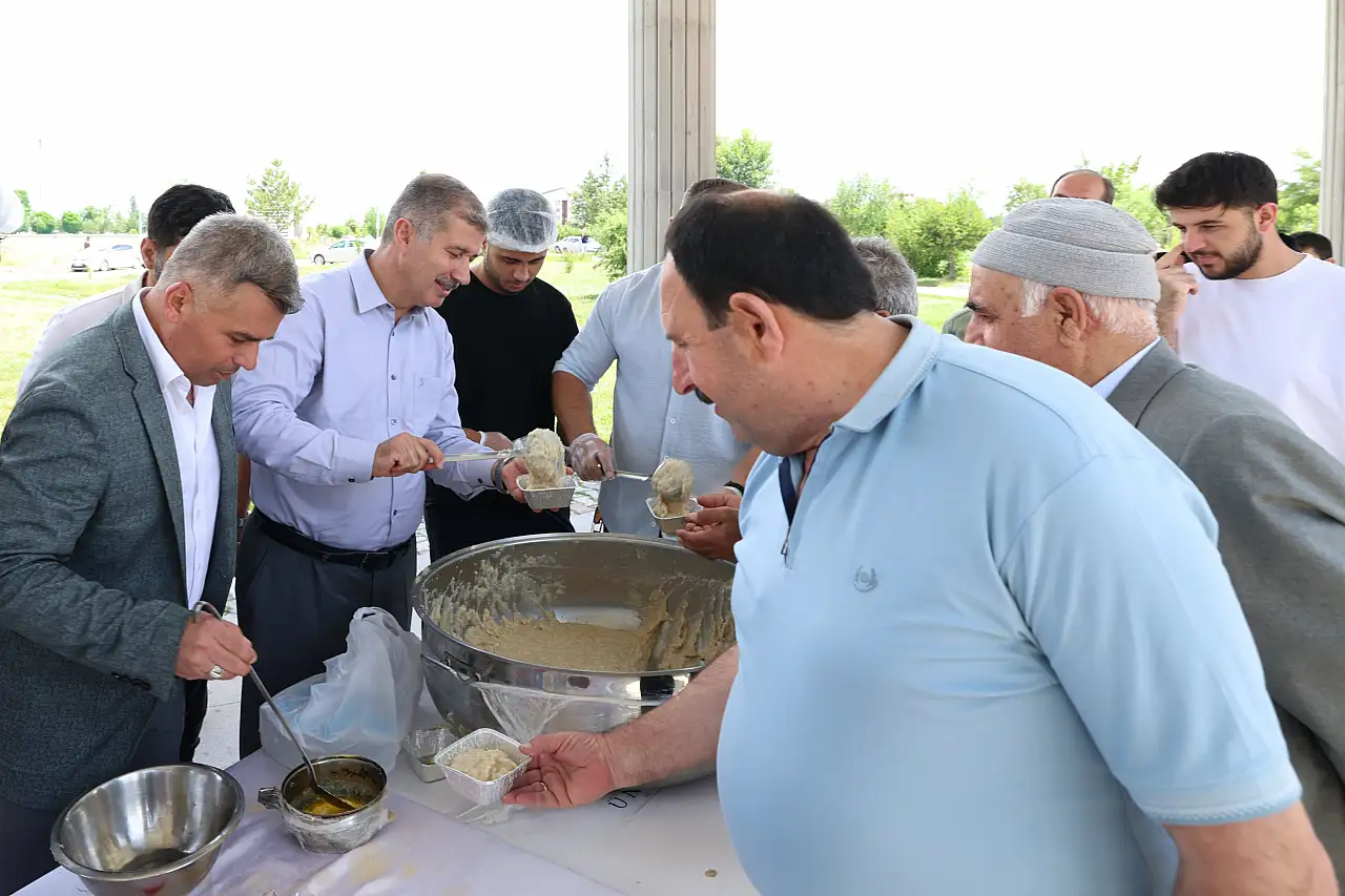 AİÇÜ'de 15 Temmuz şehitleri için mevlit programı düzenlendi