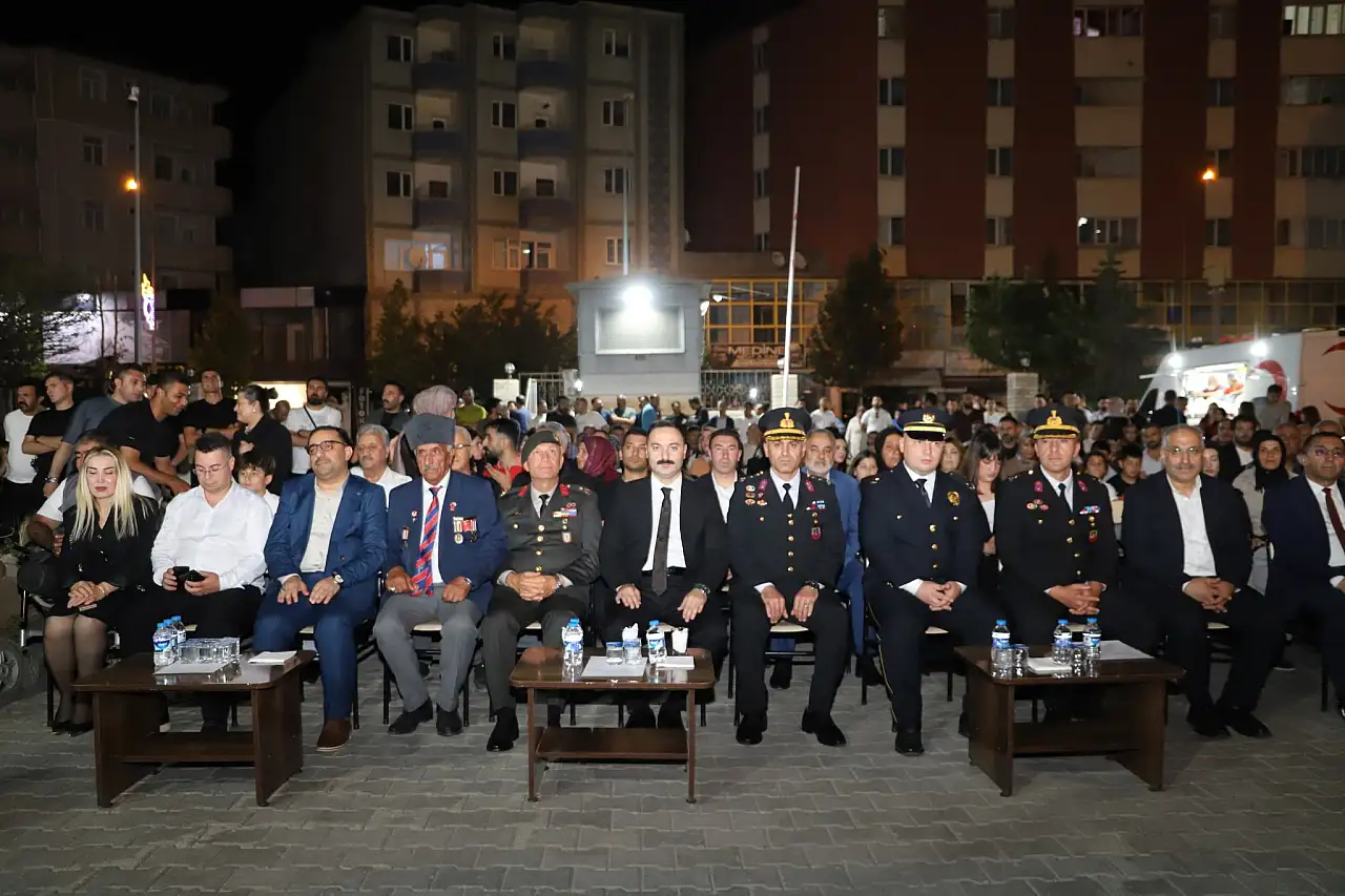 Doğubayazıt'ta 15 Temmuz şehitleri dualarla anıldı