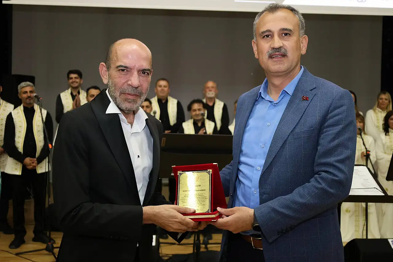 Hatay Medeniyetler Korosu, AİÇÜ'de unutulmaz bir konser verdi