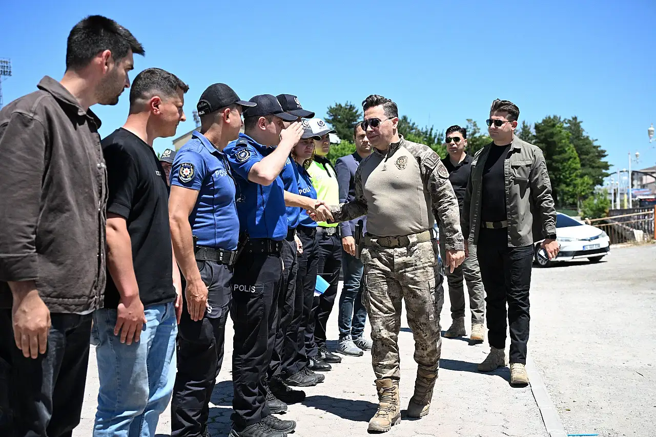 Emniyet Müdürü Önder'den Millet Bahçesi'nde güvenlik denetimi