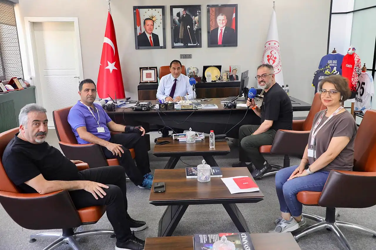 Müdür Çelebi TRT Erzurum Radyosu'nda Ağrı'nın spor vizyonunu anlattı