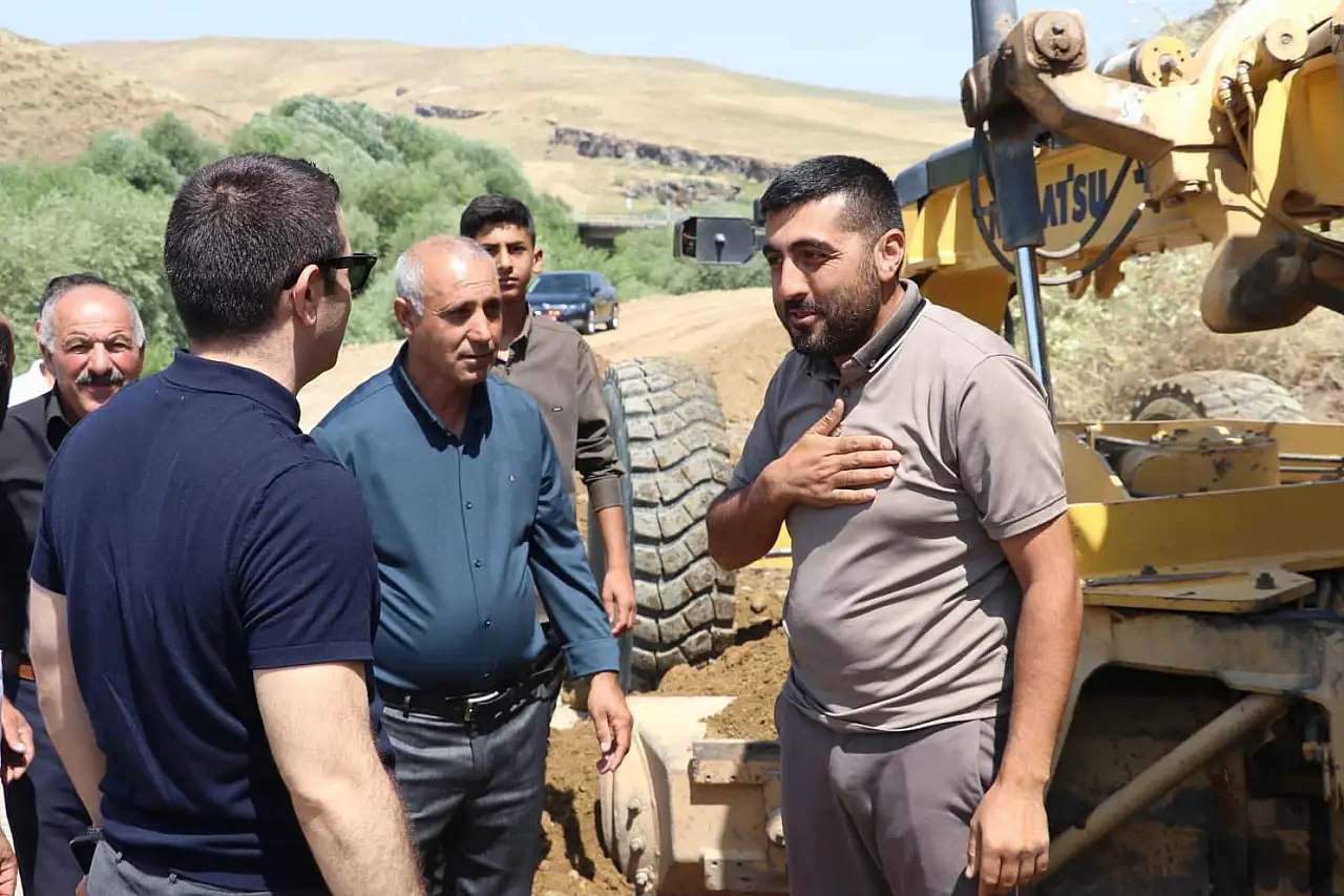 Tutak'ta asfalt öncesi altyapı çalışmaları hız kazandı