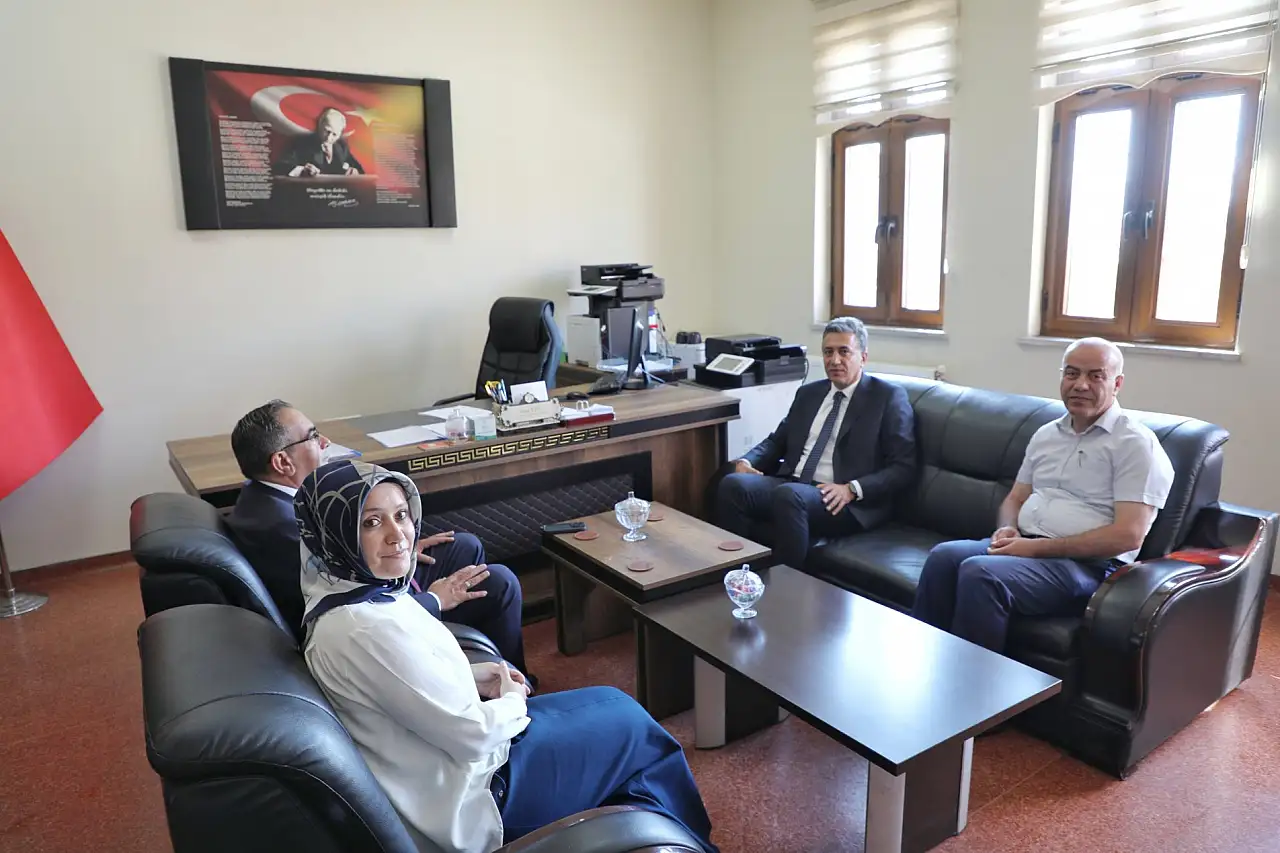 Ağrı'da yeni eğitim yılı hazırlıkları: Çakan Taşlıçay'daki okulları tek tek inceledi