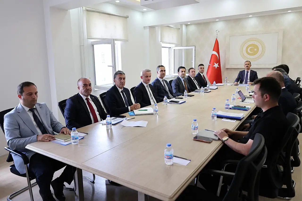 Ağrı'da yatırımlar ve kamu hizmetleri masaya yatırıldı