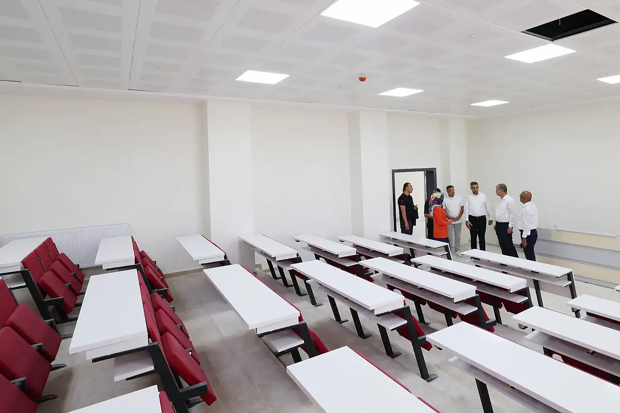 AİÇÜ Tıp Fakültesinde yeni dönem hazırlıkları hızlandı