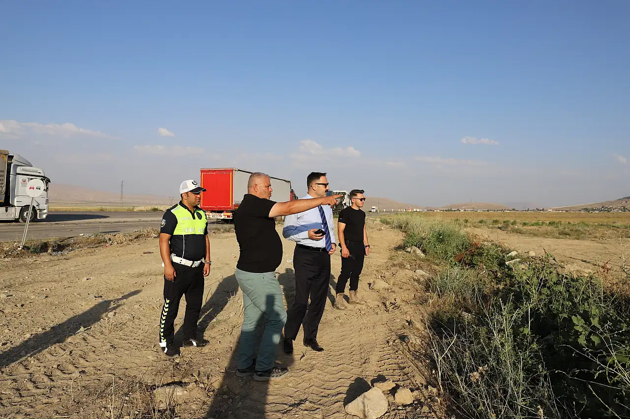Doğubayazıt'ta ilave tır parkı çalışmaları hız kazandı