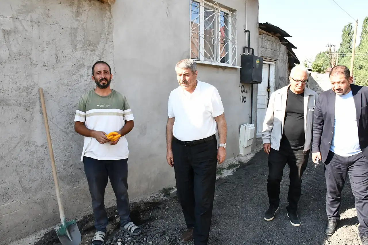 Patnos'ta yollar yenileniyor
