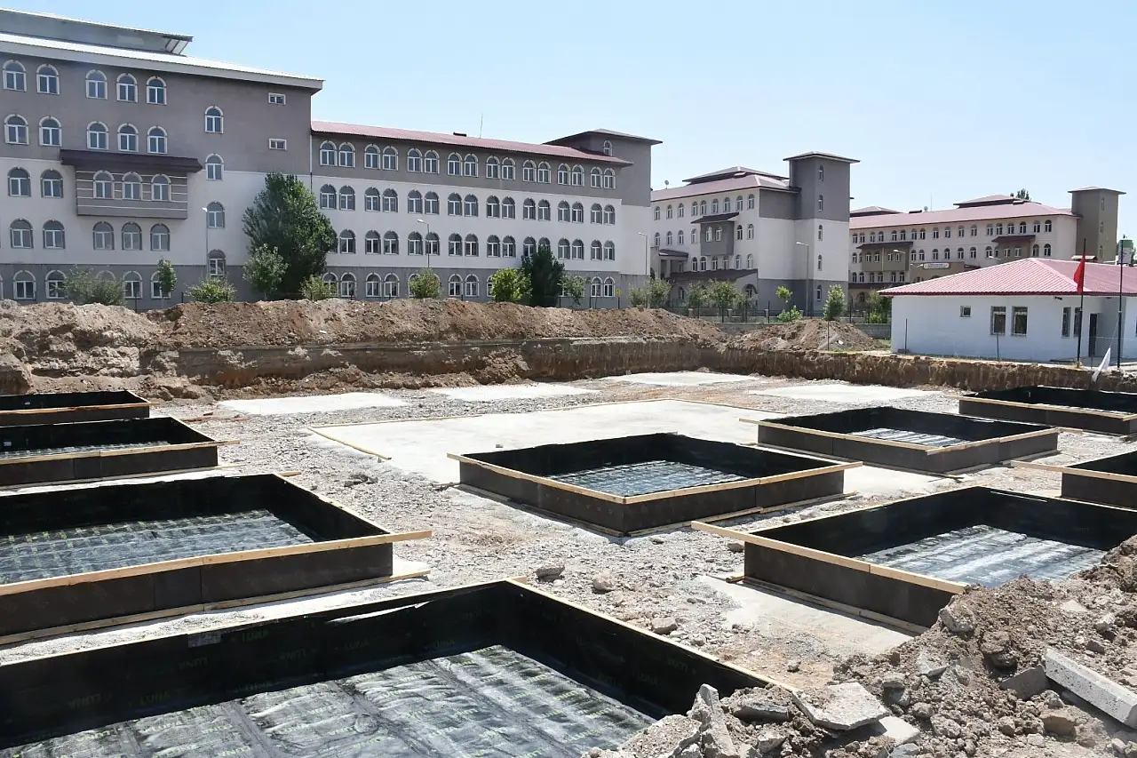 Patnos Gençlik Merkezi için geri sayım başladı