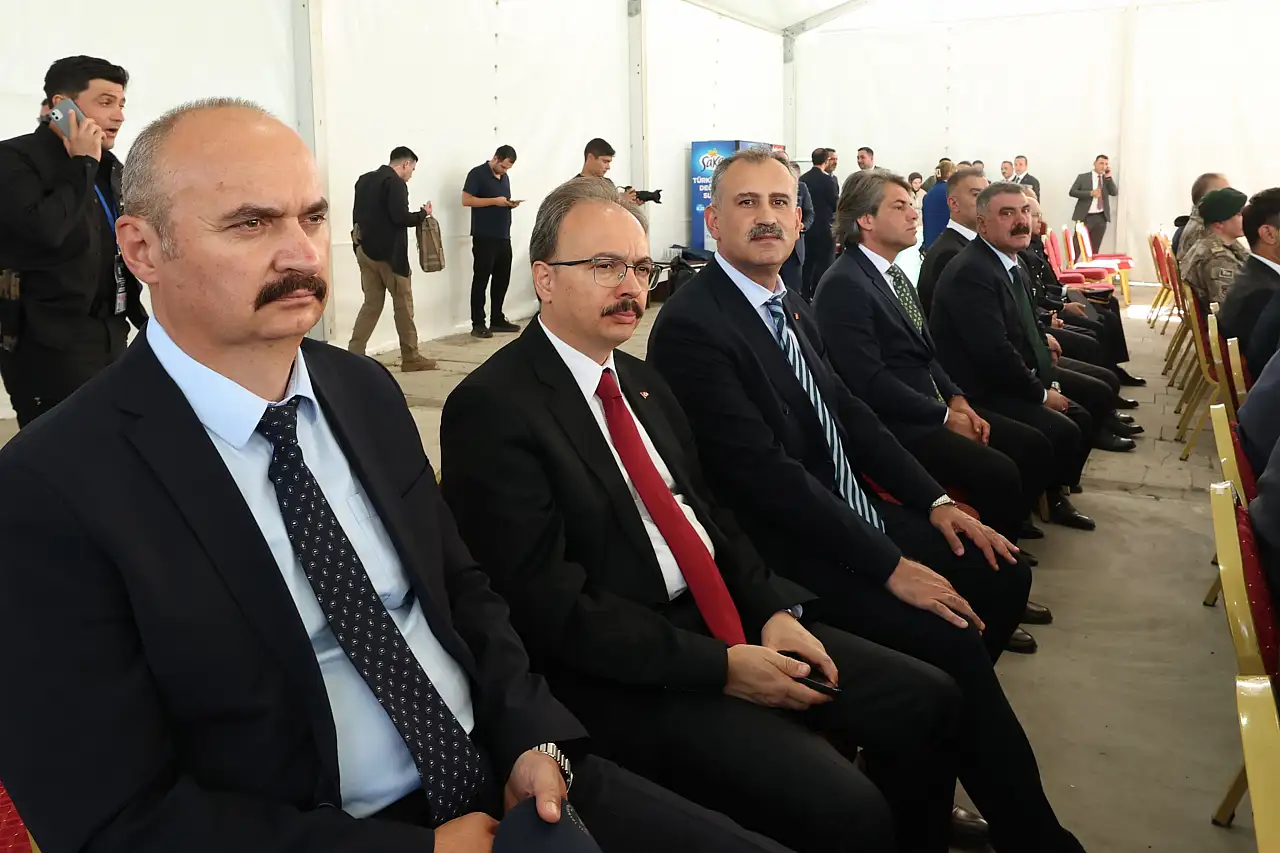 Ağrı Malazgirt'e aktı: Zaferin 955. yılında güçlü katılım