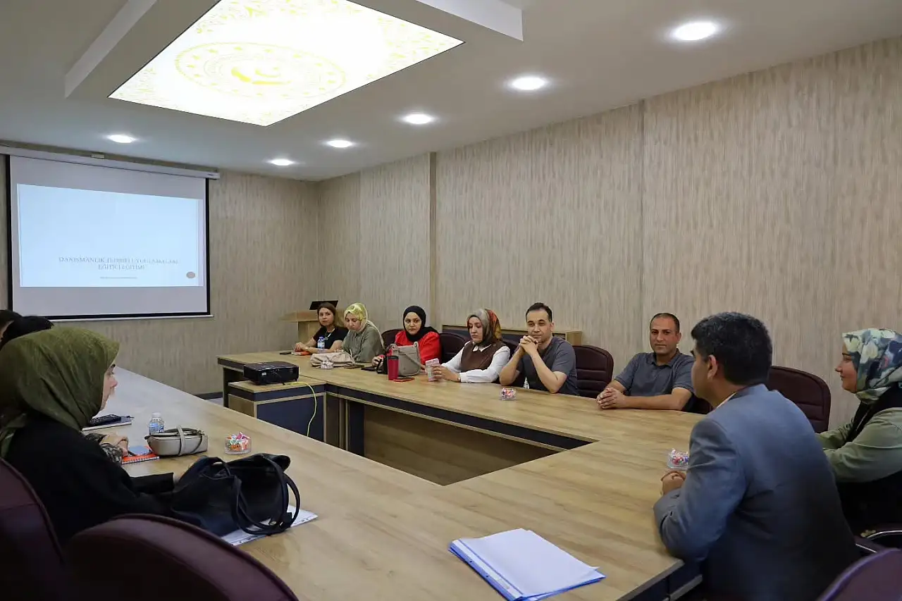 Ağrı'da danışmanlık tedbiri eğitiminin ikinci grubu başladı