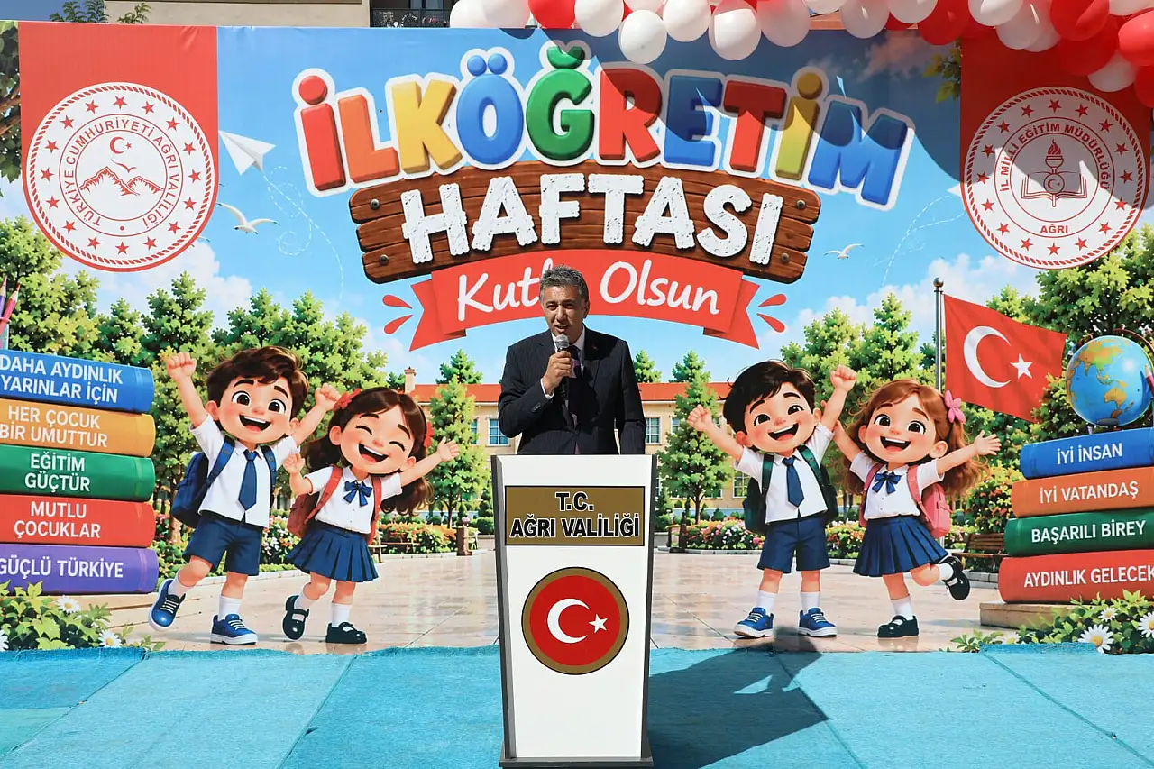 Ağrı'da İlköğretim Haftası coşkuyla kutlandı