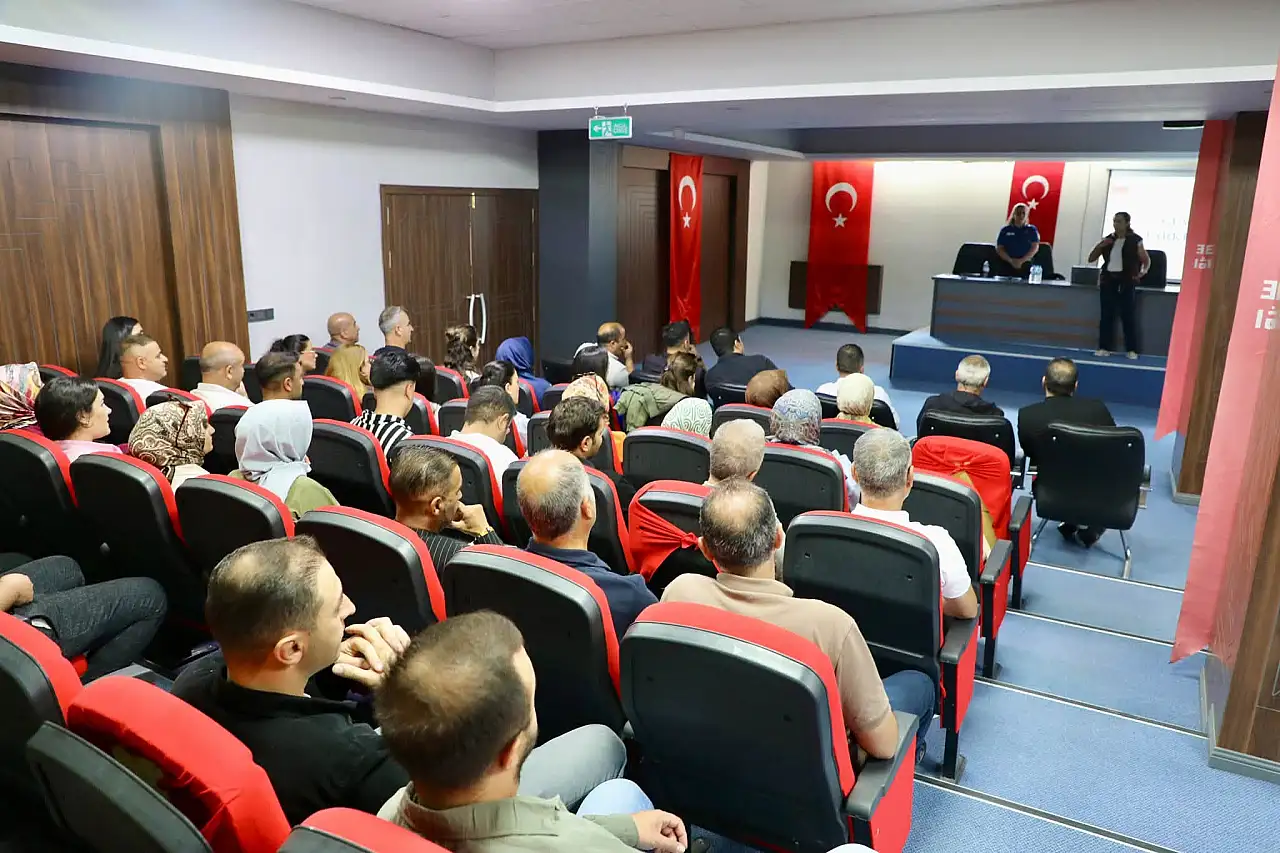 Ağrı'da yurt ve spor tesislerinin güvenliği için KAAN eğitimi verildi