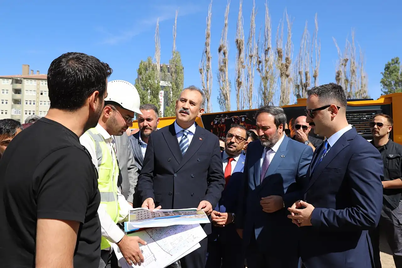 Doğubayazıt'ta Yeni Hükümet Konağı'nın temeli atıldı