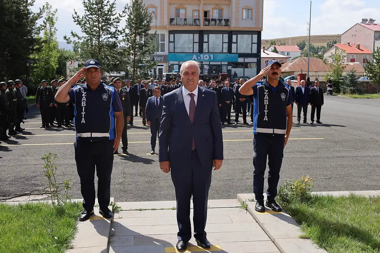 Eleşkirt'te Gaziler Günü törenle kutlandı