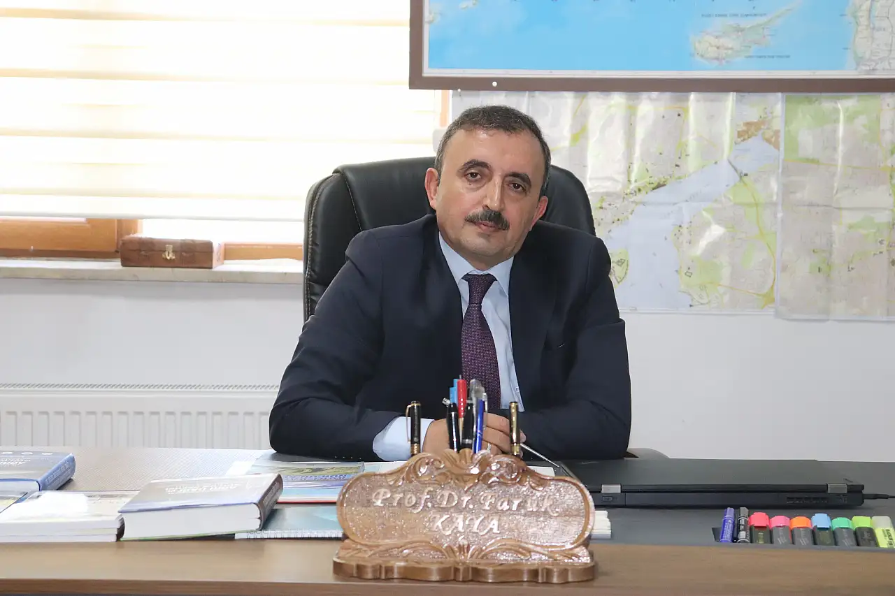 Prof. Dr. Faruk Kaya: 'İçeride huzur, dışarıda güç Türkiye'nin önünü açacak'