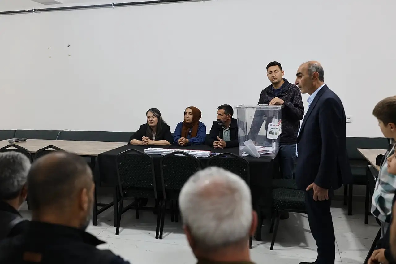 Ağrı'da 4 mahalle sandığa gitti: 12 proje halkın oyuyla belirlendi