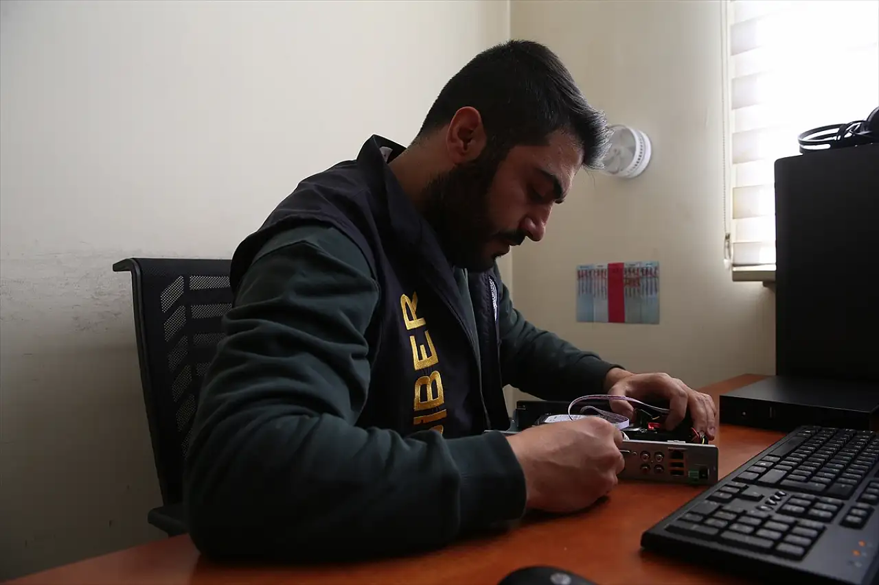 Erzurum'da sahte link tuzağı! 20 kişi 1,5 milyon lira kaybetti
