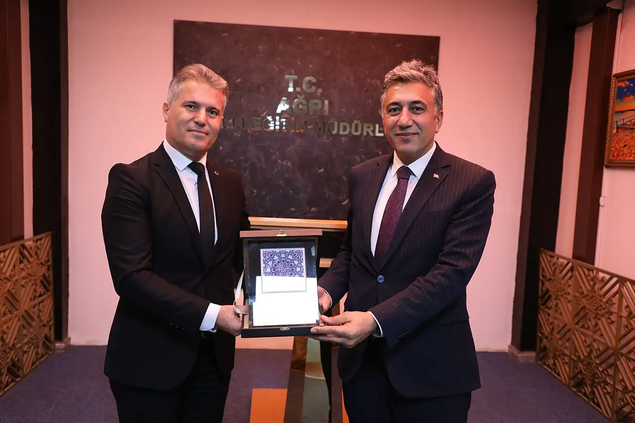 İstanbul'dan Ağrı'ya kardeşlik yolculuğu başladı