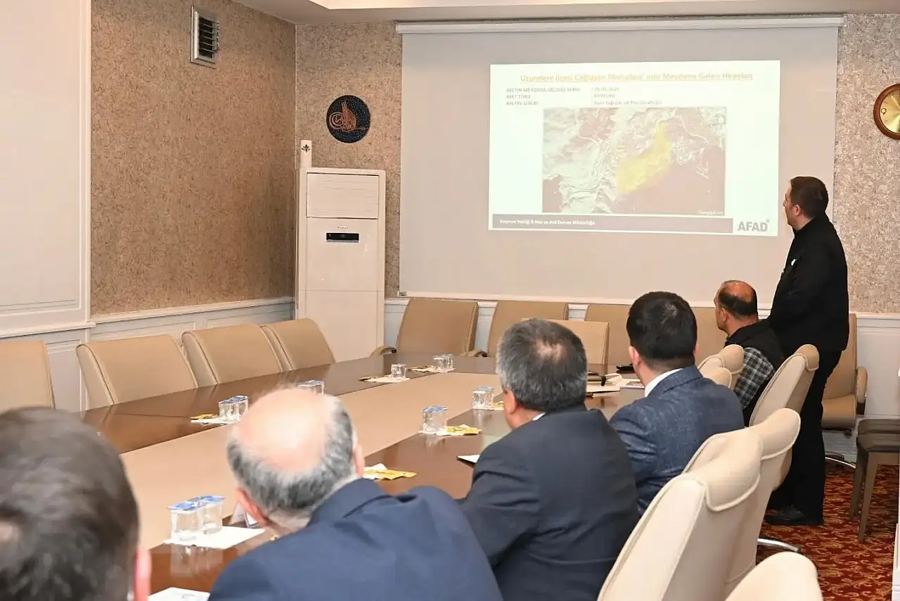 Erzurum'da Heyelan Değerlendirme Toplantısı Gerçekleştirildi