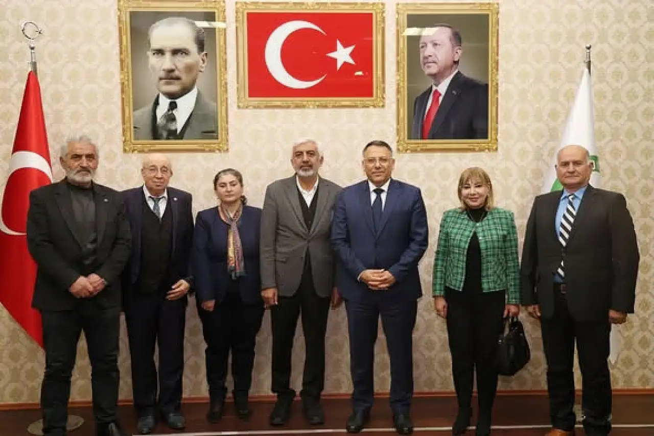 Rektör Gürel, IÜGEV Yönetimini Kabul Etti