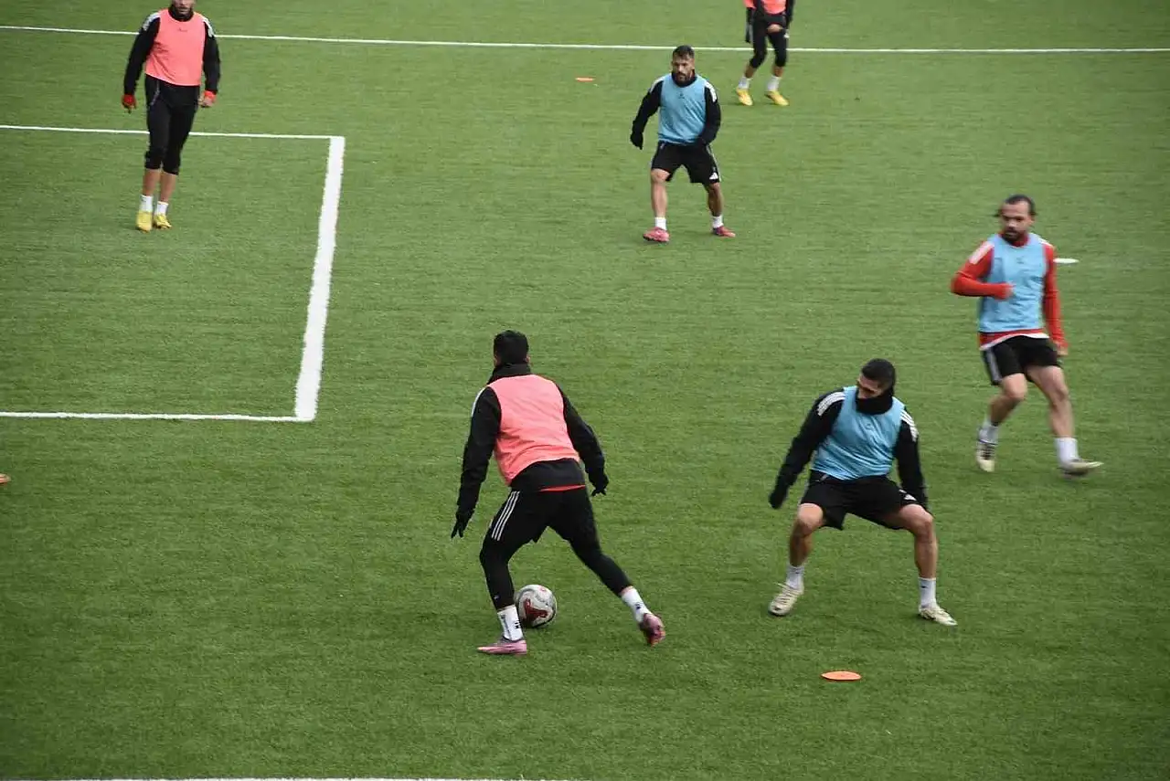 Bitlis 1916 namağlup ve gol yemeden liderliğini sürdürüyor, hedefleri şampiyonluk!