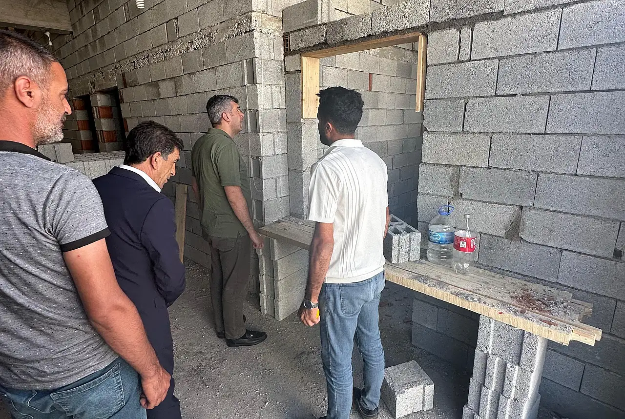 Kaymakam Korkusuz kadın kooperatifinin inşaatını yerinde inceledi