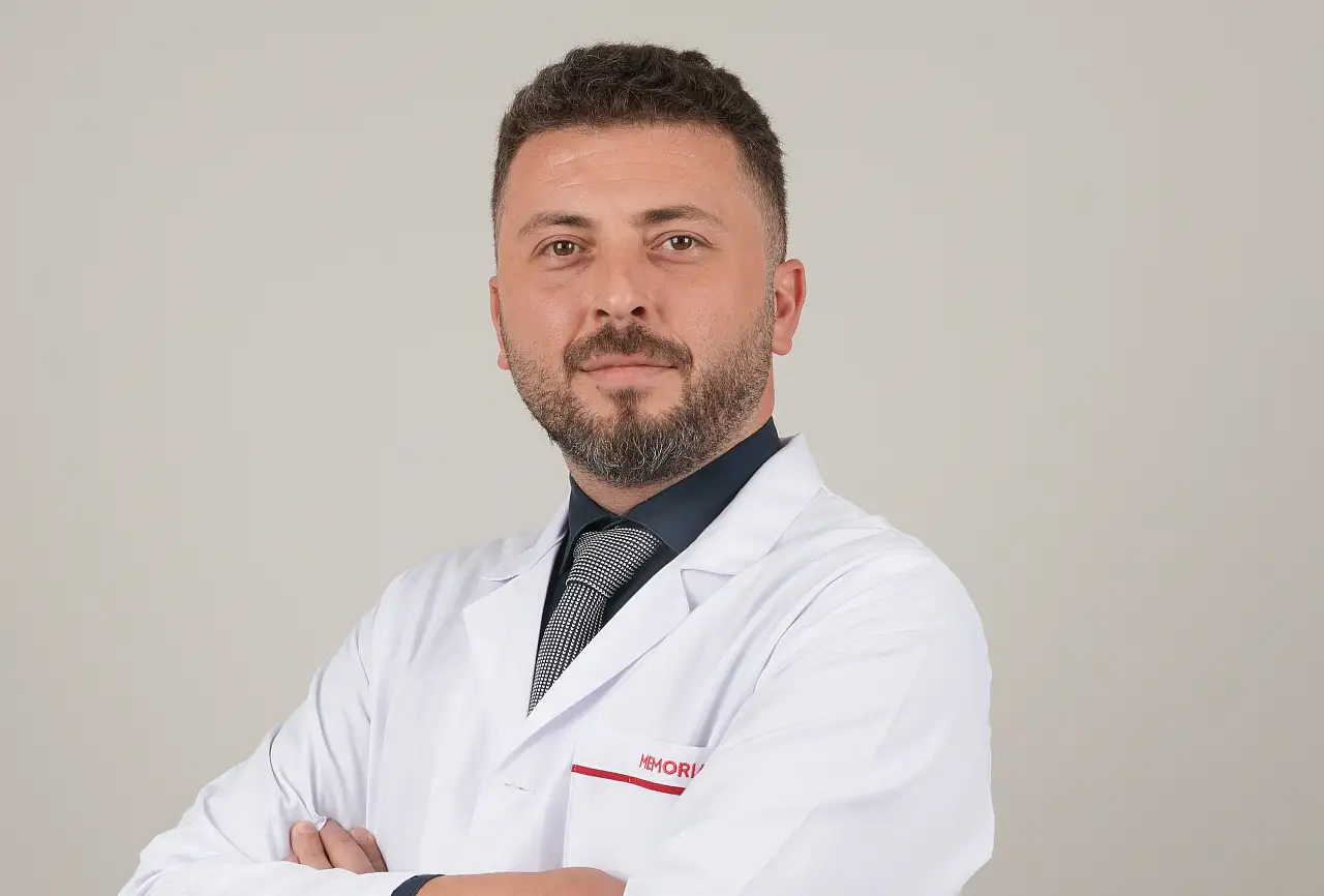 Ağustos sıcaklarında pıhtı riskine dikkat: 8 önlem hayati önem taşıyor