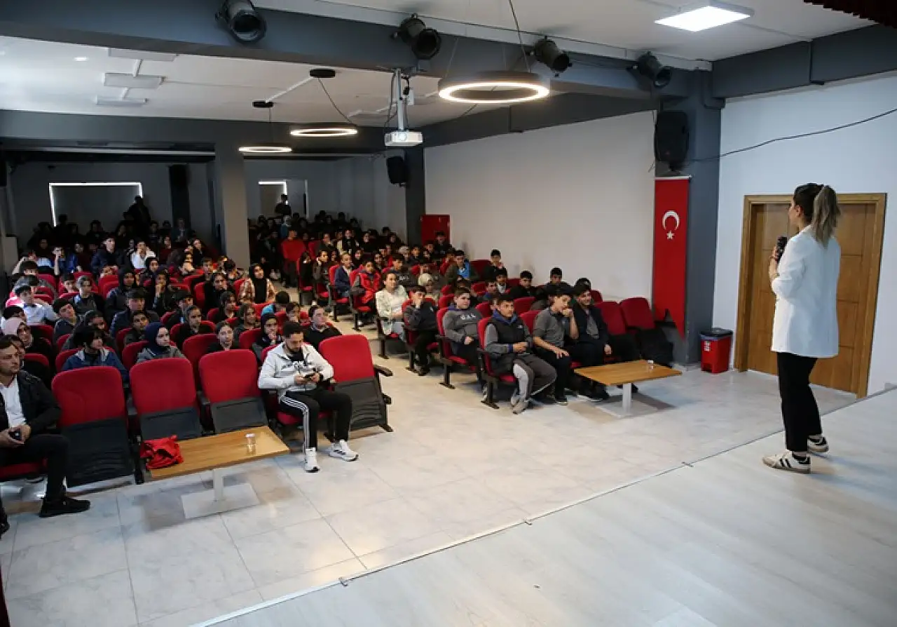 Bitlis Yeşilay Danışmanlık Merkezi, bağımlılıktan kurtulma çalışmalarına hız kesmeden devam ediyor
