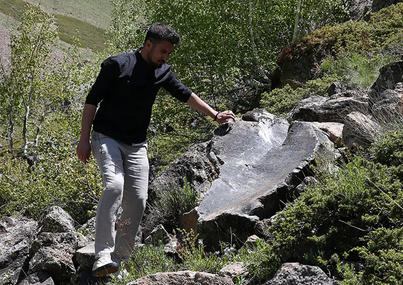 Bitlis'ten binlerce yıllık tarihi mekanlara götürüldüğü belirlenen obsidiyenlerin izleri araştırılacak
