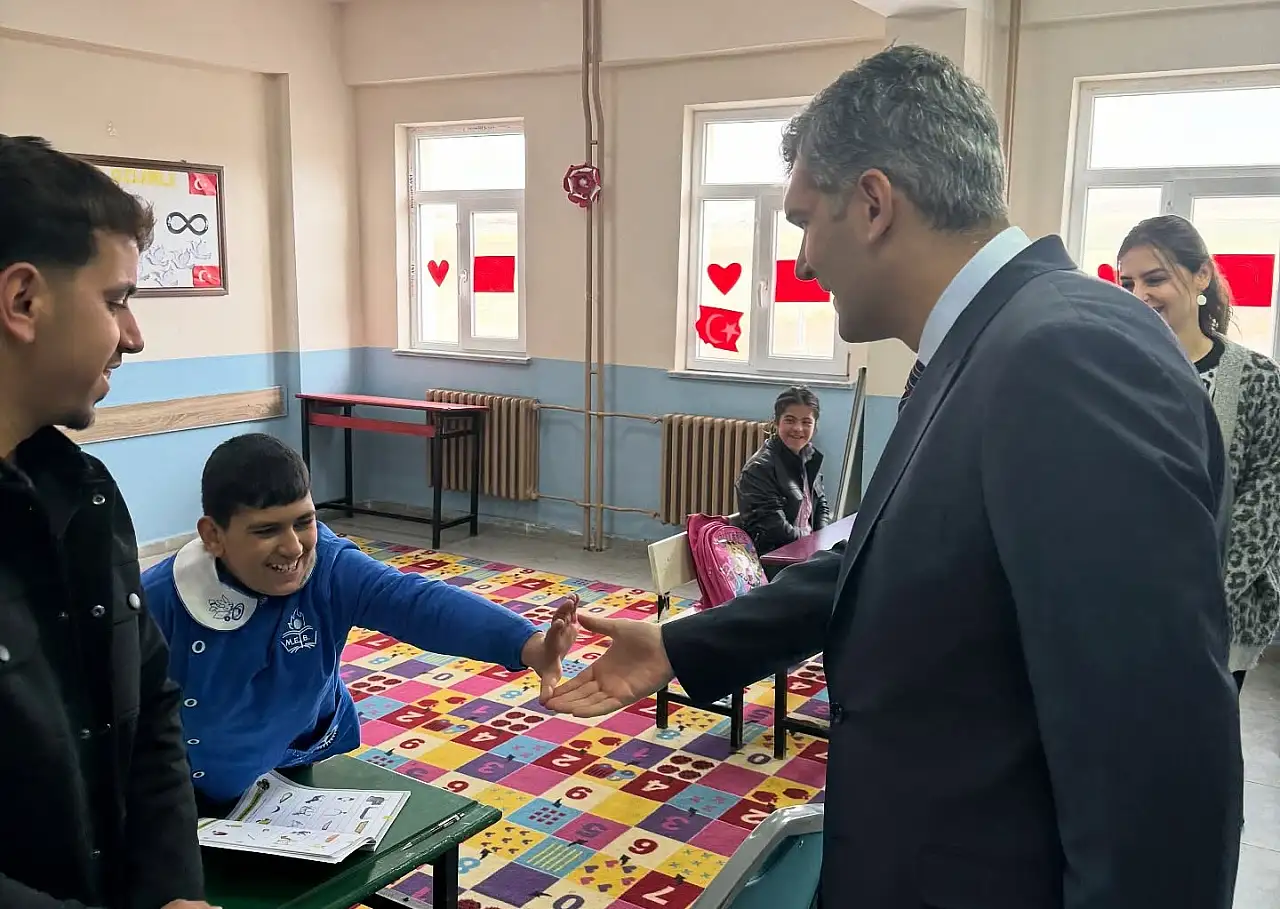 Diyadin Kaymakamı Korkusuz'dan okullara ara tatil sonrası ziyaret