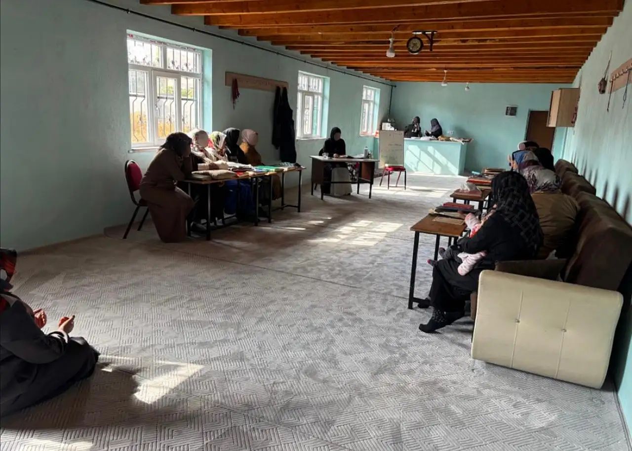 Doğubayazıt'ta Kur'an kursiyerleri namazın önemini öğrendi