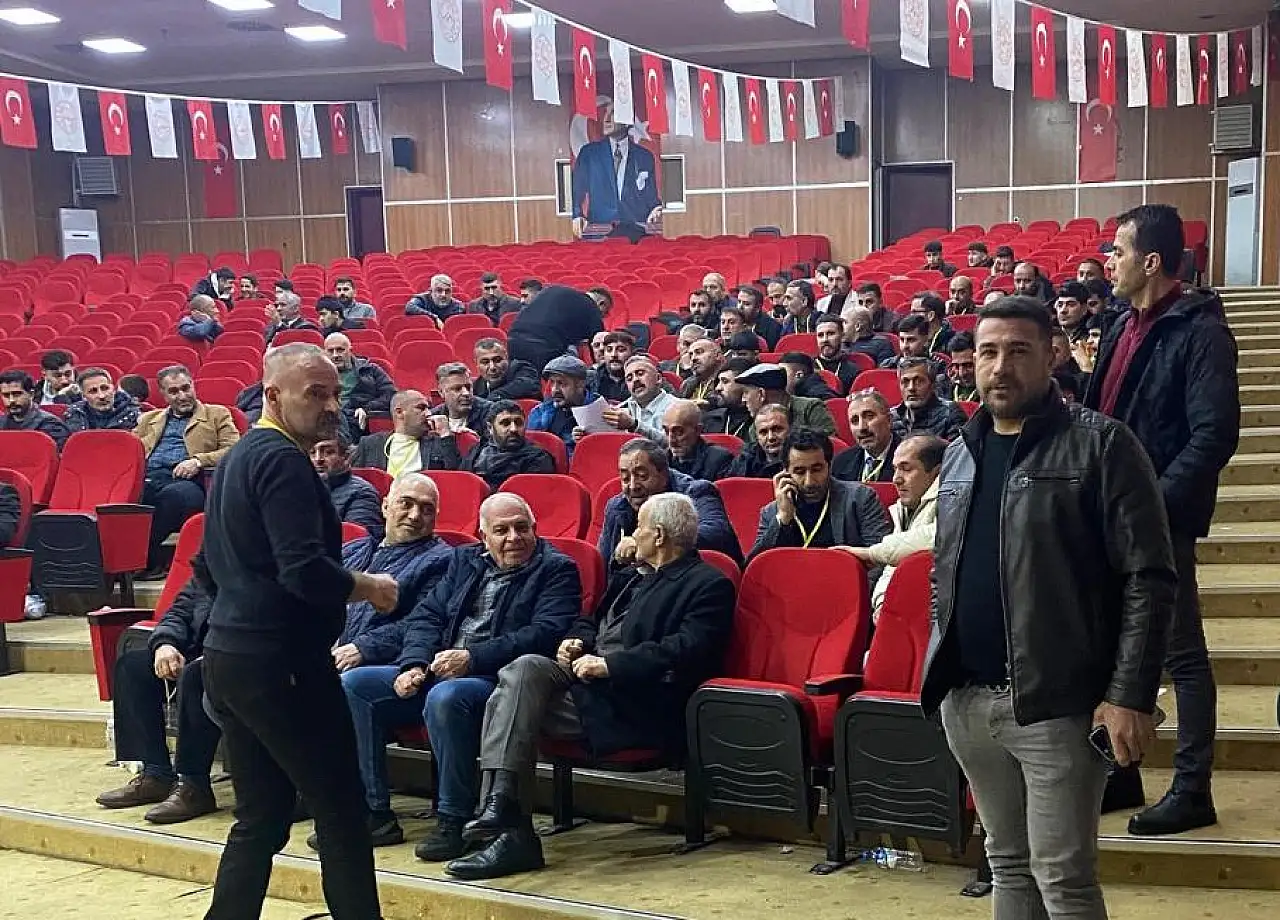 Ağrı Bakkallar Odası'nda yeni başkan belli oldu