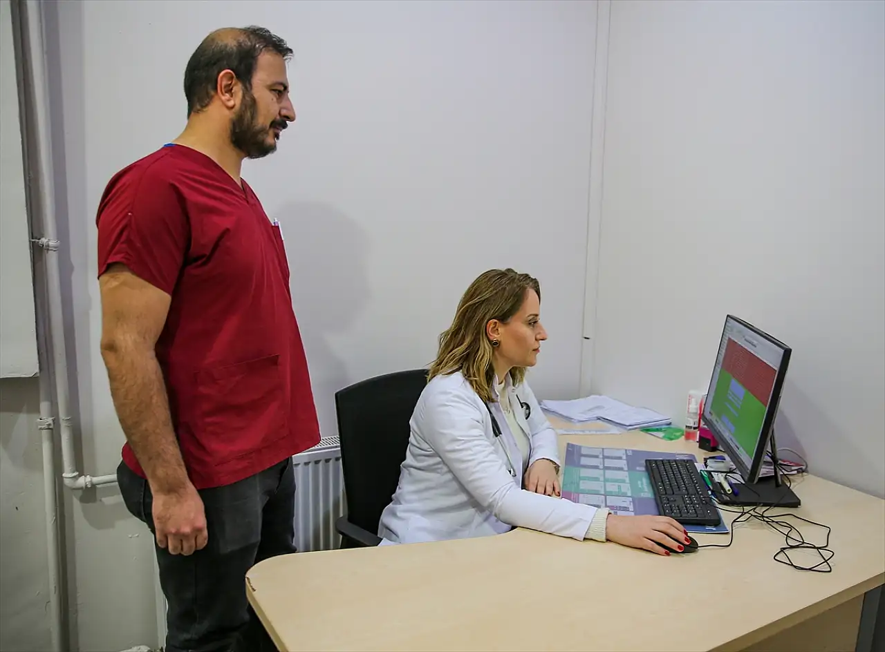 Van YYÜ sigara bırakma polikliniği, bağımlılıkla mücadelede örnek oluyor
