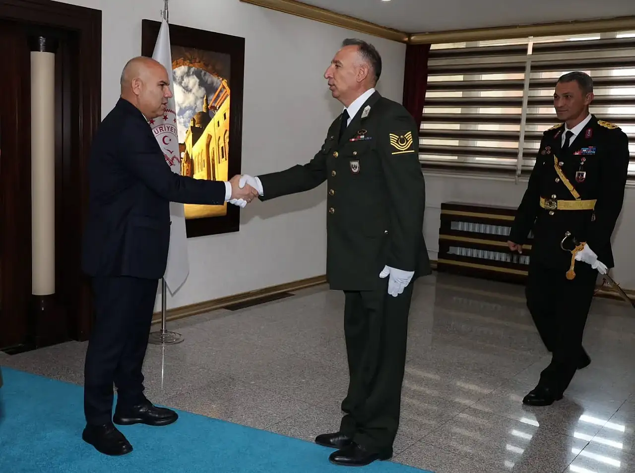 Ağrı'da Cumhuriyet Bayramı coşkusu, tebrikat töreniyle kutlandı