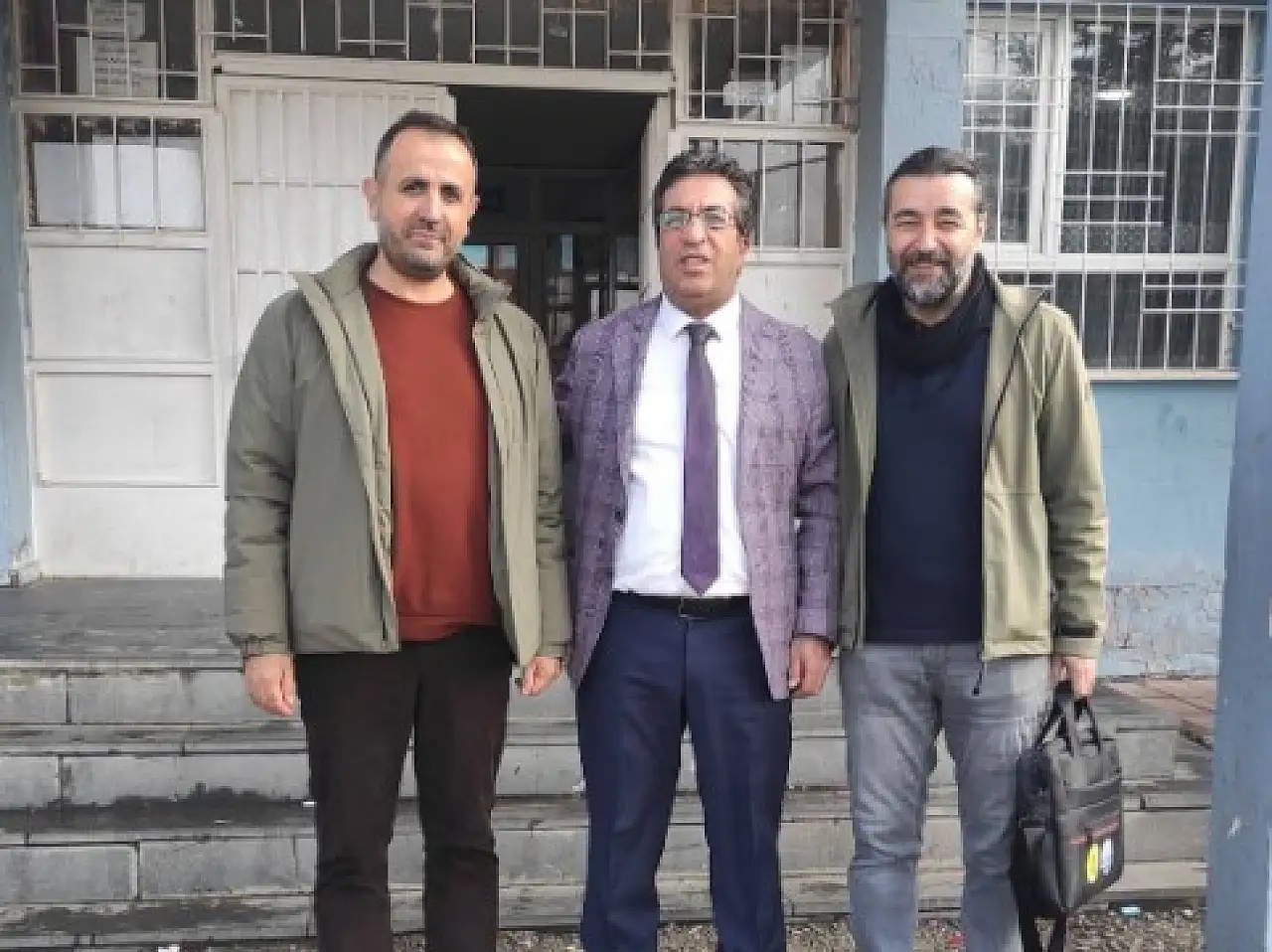 Eğitim Sen Van Şubesi'nden İpekyolu'nda Okul Ziyaretleri