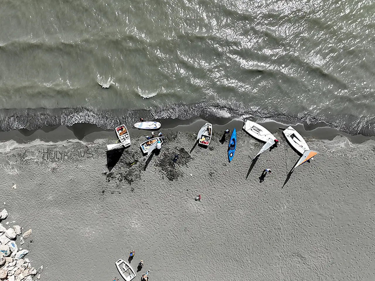Van Gölü'nde yelken eğitimi ile dalış tutkunlarına yeni bir deneyim sunuluyor