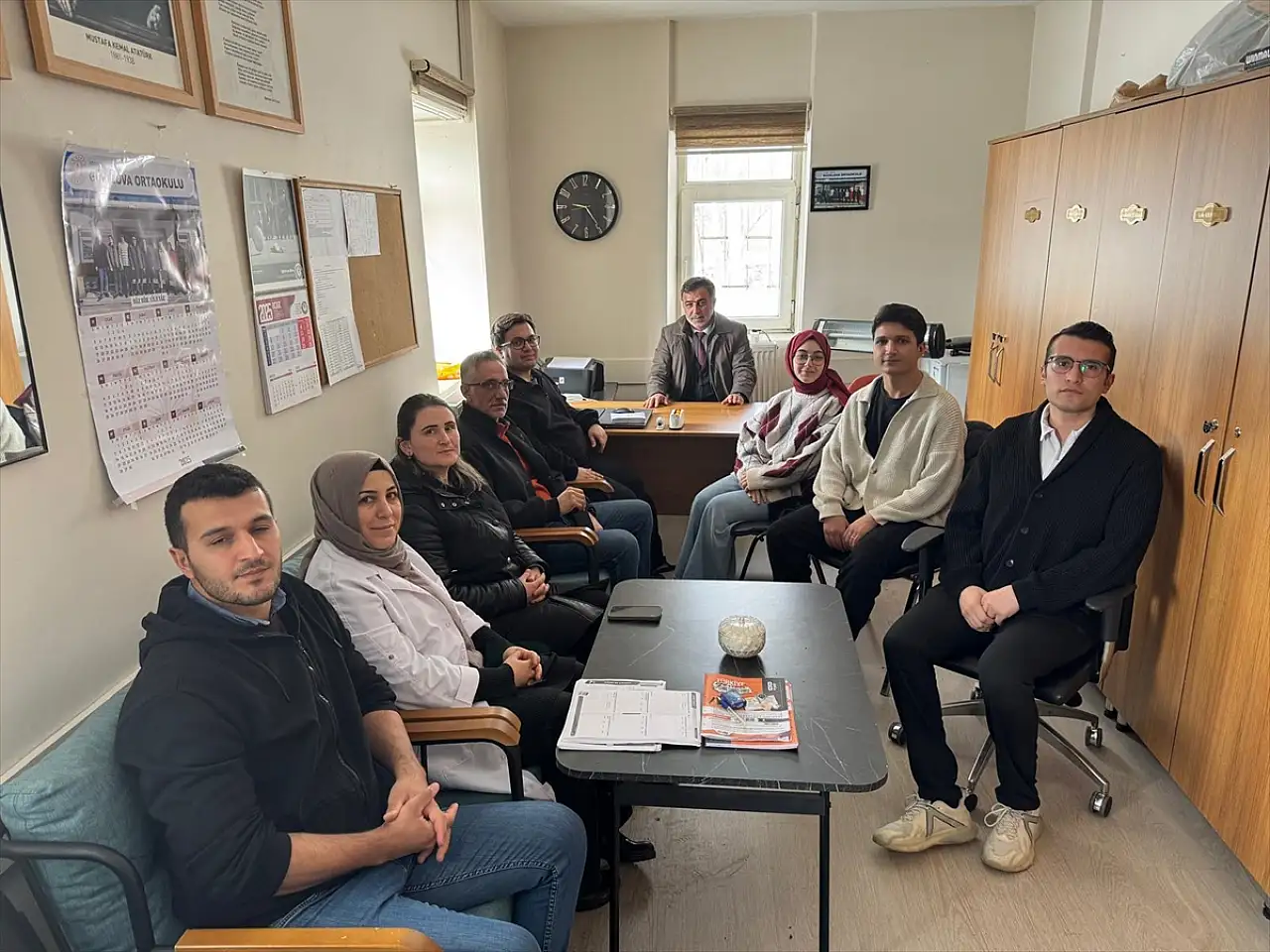 Atatürk Üniversitesi öğrencilerinden ihtiyaç sahibi çocuklara Ramazan hediyesi