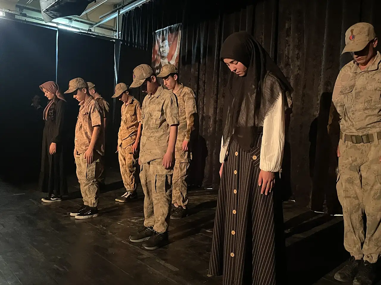 Malazgirt'te 18 Mart Çanakkale Zaferi ve Şehitler anıldı