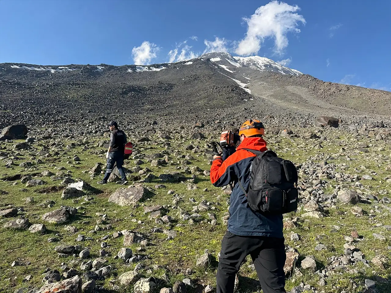 Ağrı Dağı'nda tırmanış yapan genç dağcıdan acı haber