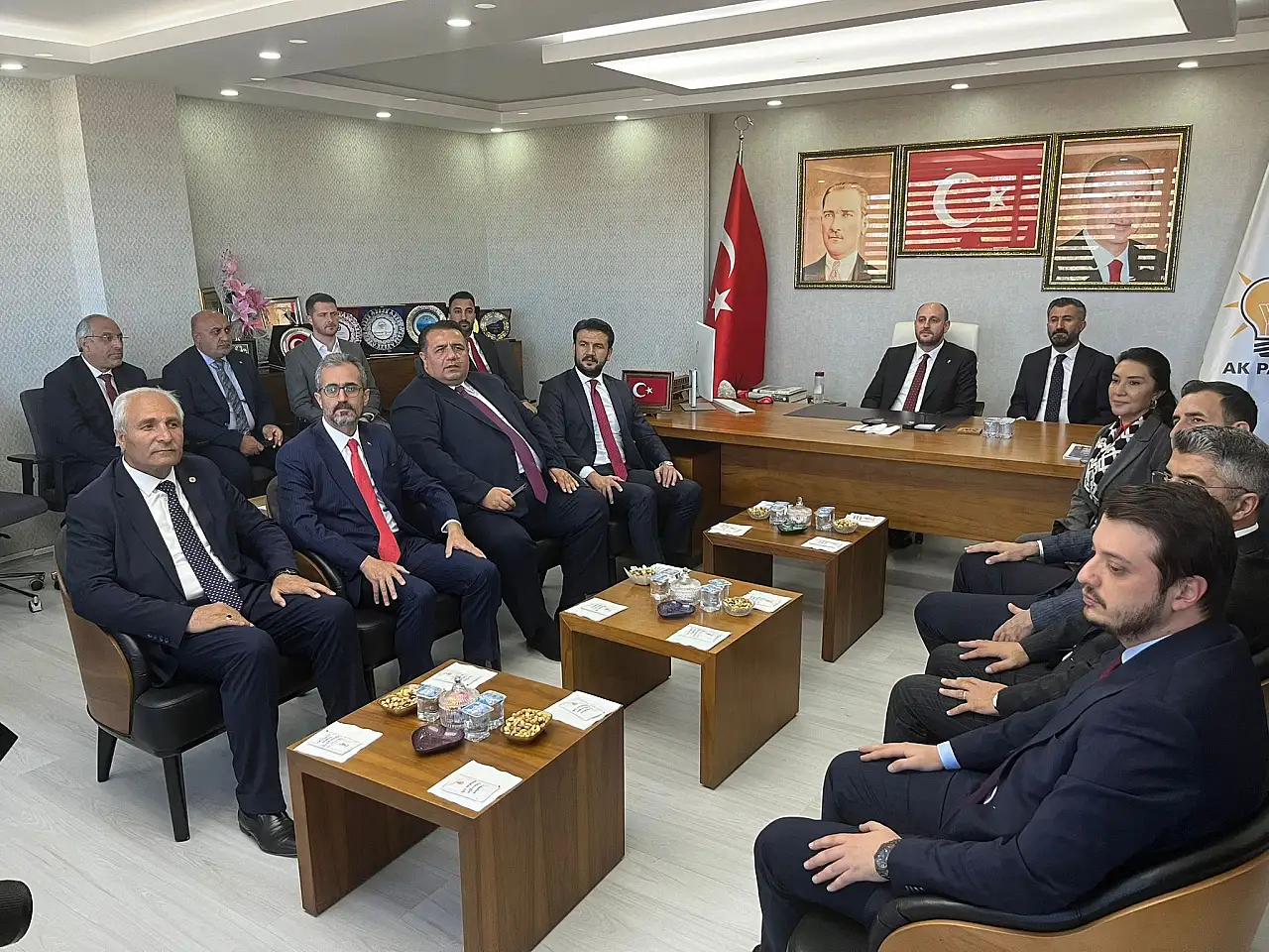 Büyükgümüş, Ağrı teşkilatında birlik mesajı verdi