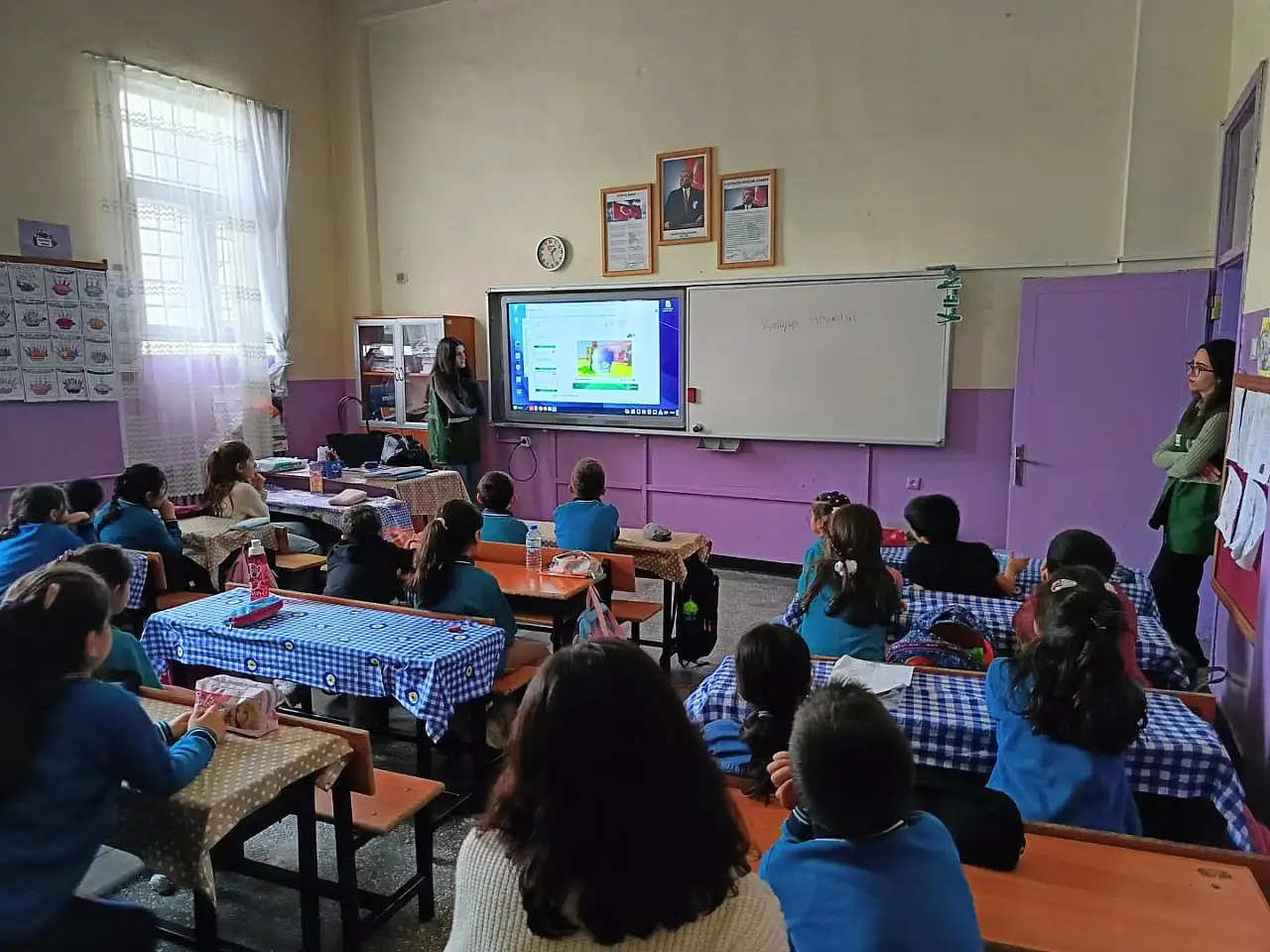 Yeşilay Kars Gençlik Komisyonu'ndan Öğrencilere Benim Kulübüm Yeşilay Etkinliği