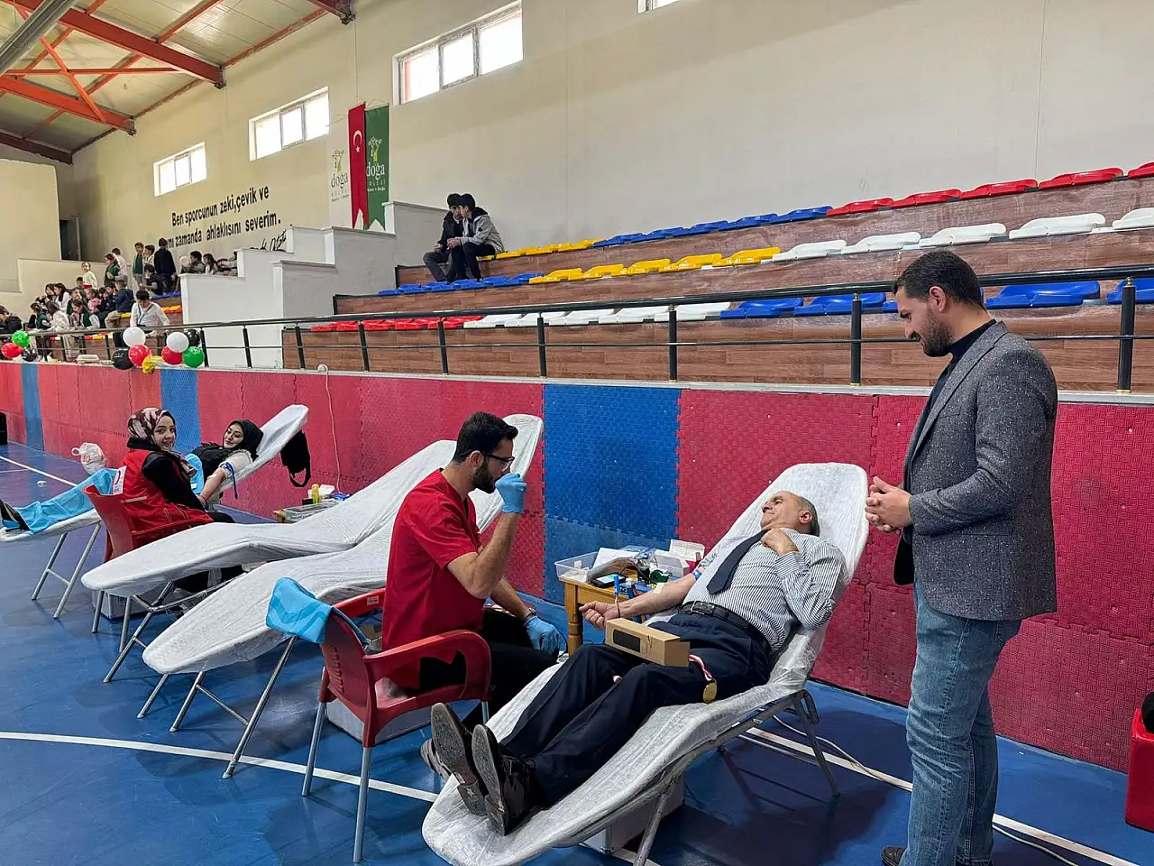 Ağrı Doğa Koleji öğrencilerinden 'Özgür Filistin' için yardım seferberliği