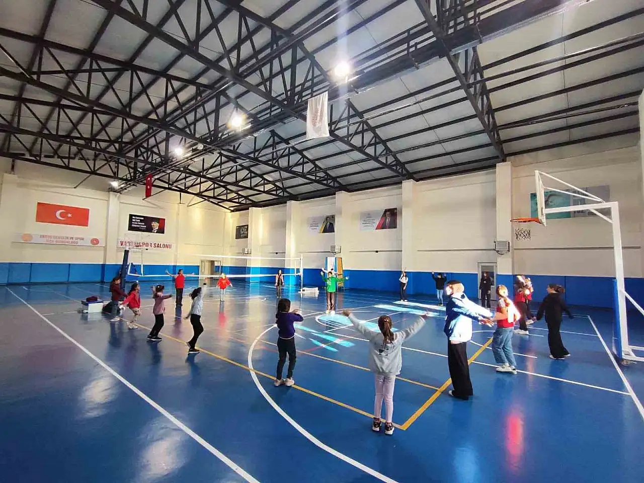 Varto'da voleybol kursuna büyük ilgi, gençler spora yöneliyor!