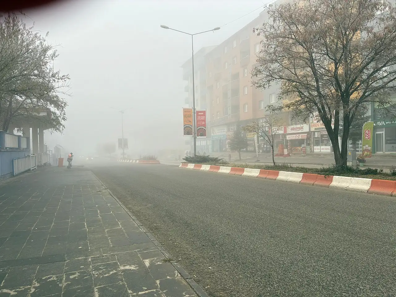 Meteoroloji uyarmıştı, Ağrı'da sabahı sis kapladı