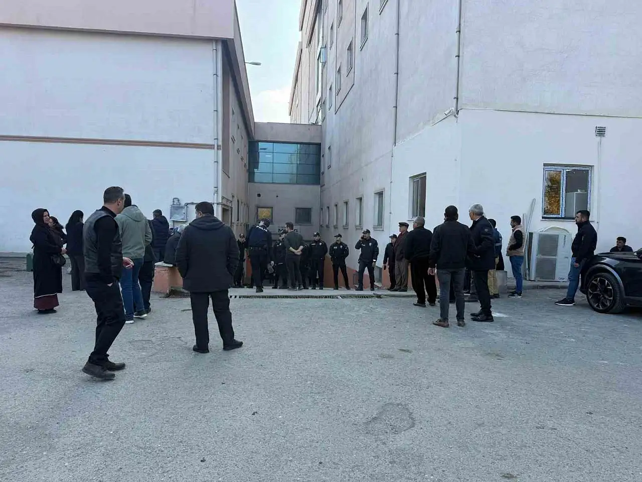 Iğdır'da çöp aracının çarptığı kadın hayatını kaybetti, sürücü gözaltında