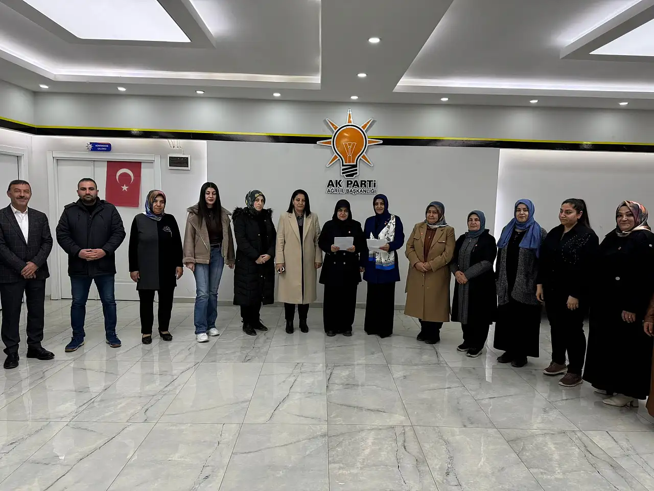 Ağrı'da AK Parti Kadın Kolları'ndan 'şiddete sıfır tolerans' mesajı