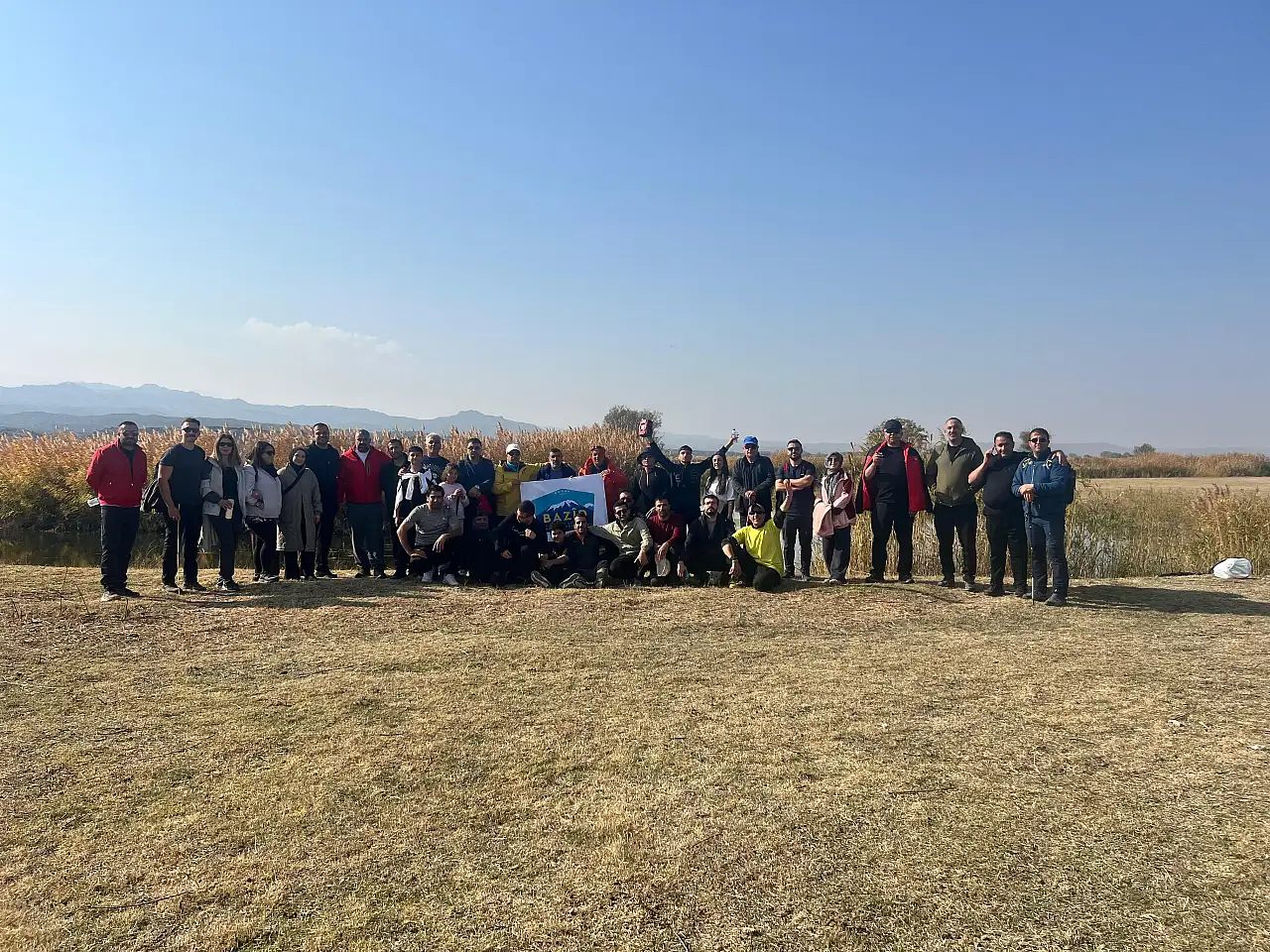 Doğubayazıtlı dağcılar bu kez Bulakbaşı'nın doğasında buluştu